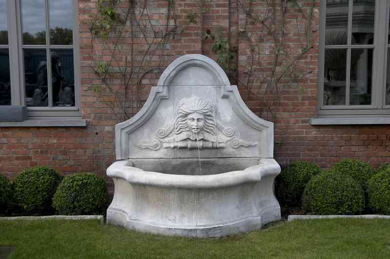 1834