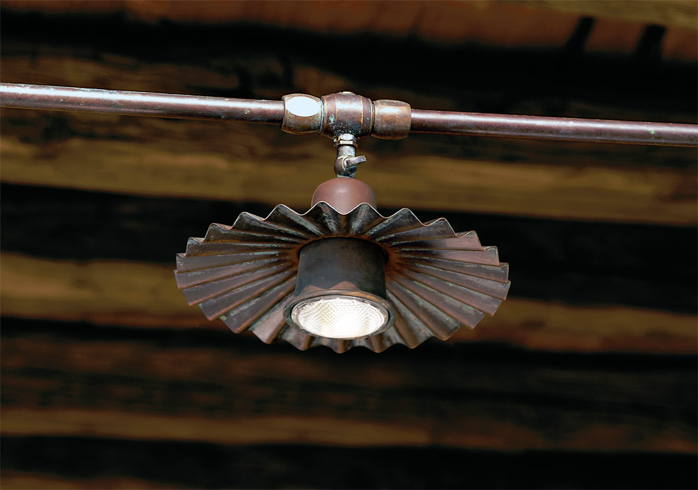 Multi-ap-spot-and-wall-lamps3
