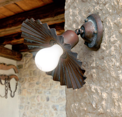 Spot-wall-ceiling-lamp2