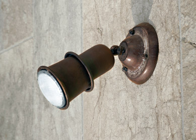 Spot-wall-ceiling-lamp3
